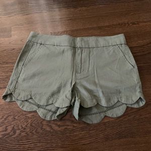 NWOT Army green Linen shorts, Sz M